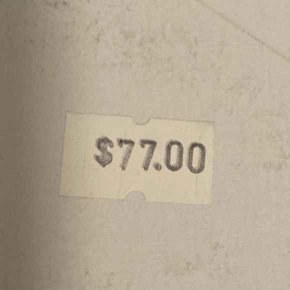 Harbor Lights Lady Lightkeepers Series of Five Lighthouses - Picture 9 of 17